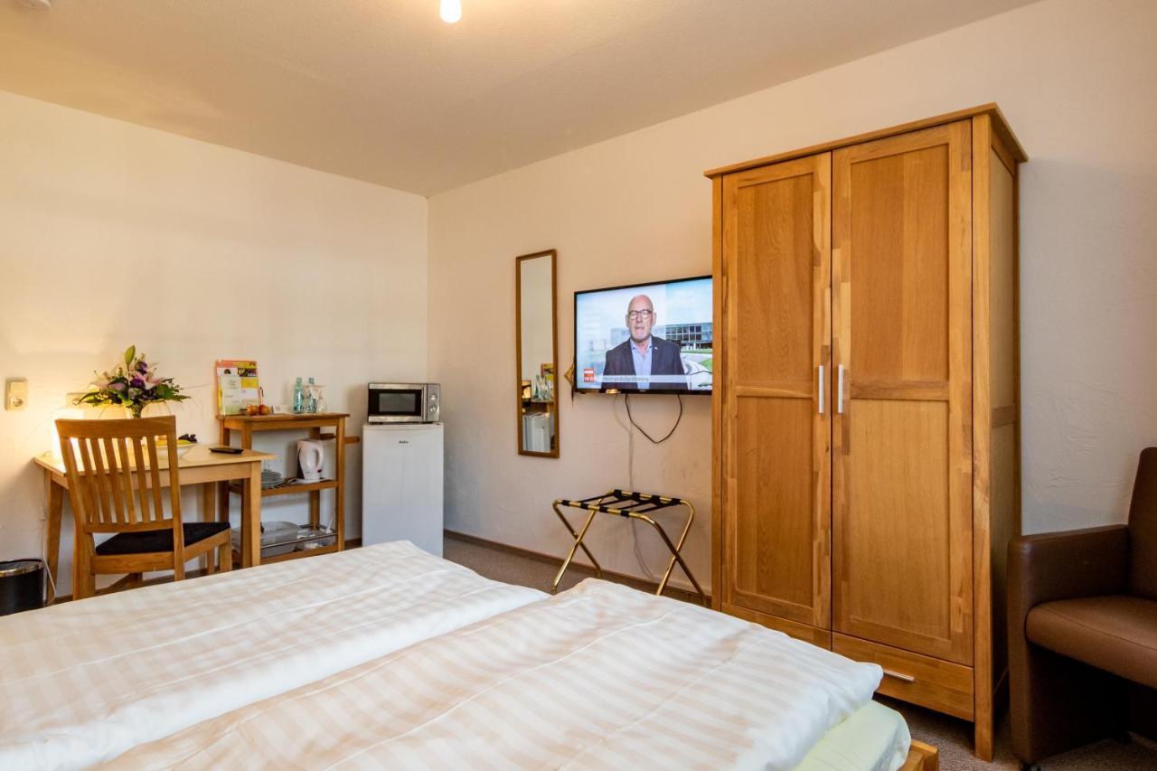 Hotel Goldflair Am Rathaus Korbach Buitenkant foto