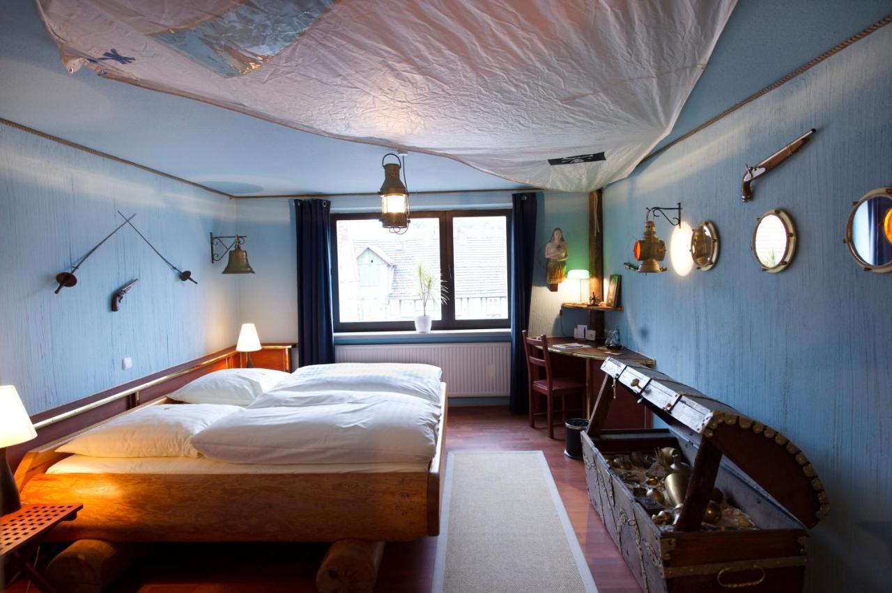 Hotel Goldflair Am Rathaus Korbach Buitenkant foto