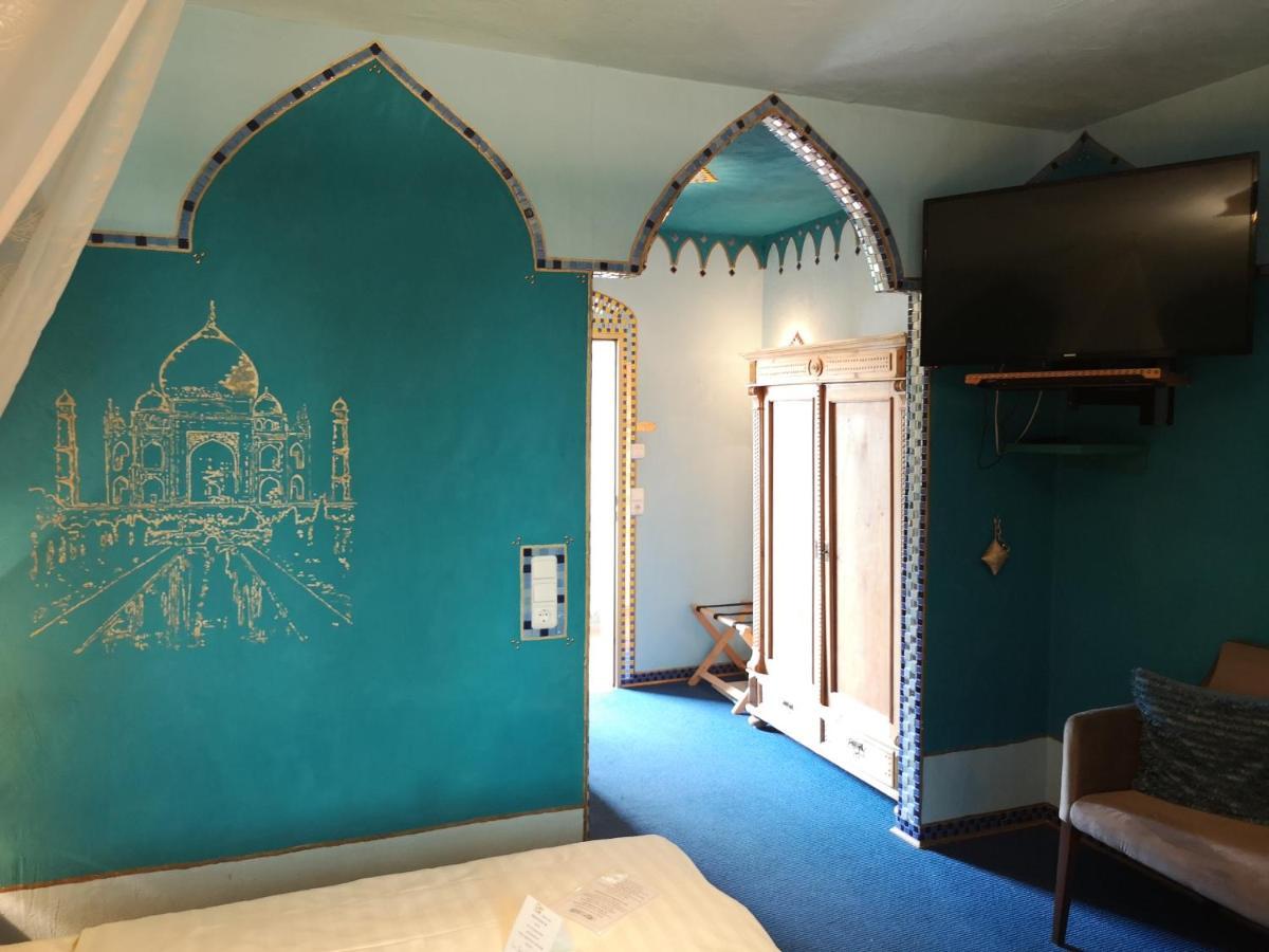 Hotel Goldflair Am Rathaus Korbach Buitenkant foto
