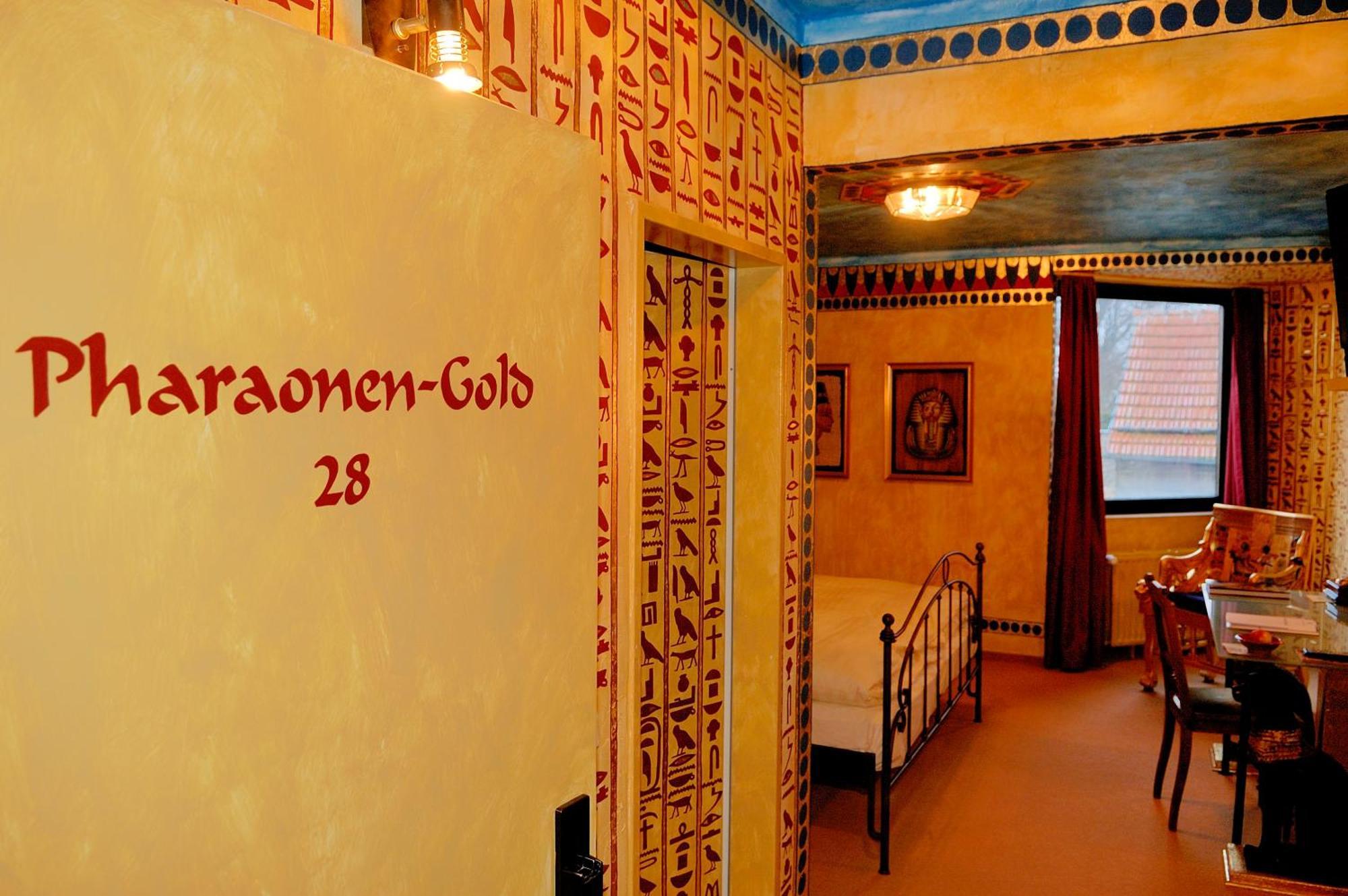 Hotel Goldflair Am Rathaus Korbach Buitenkant foto