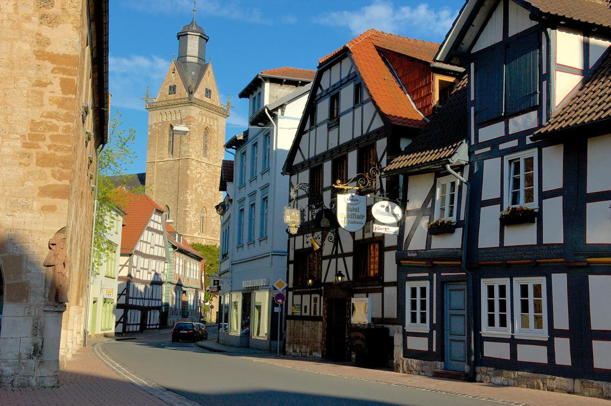 Hotel Goldflair Am Rathaus Korbach Buitenkant foto
