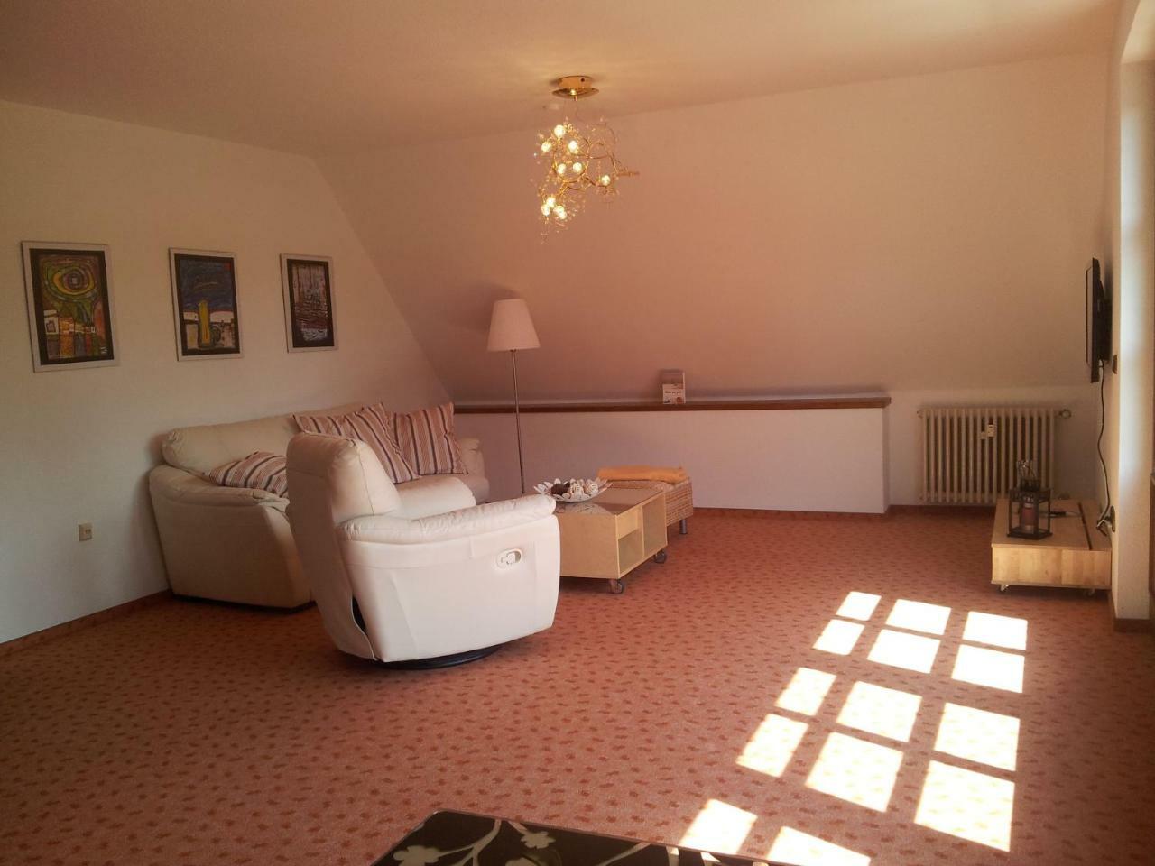 Hotel Goldflair Am Rathaus Korbach Buitenkant foto